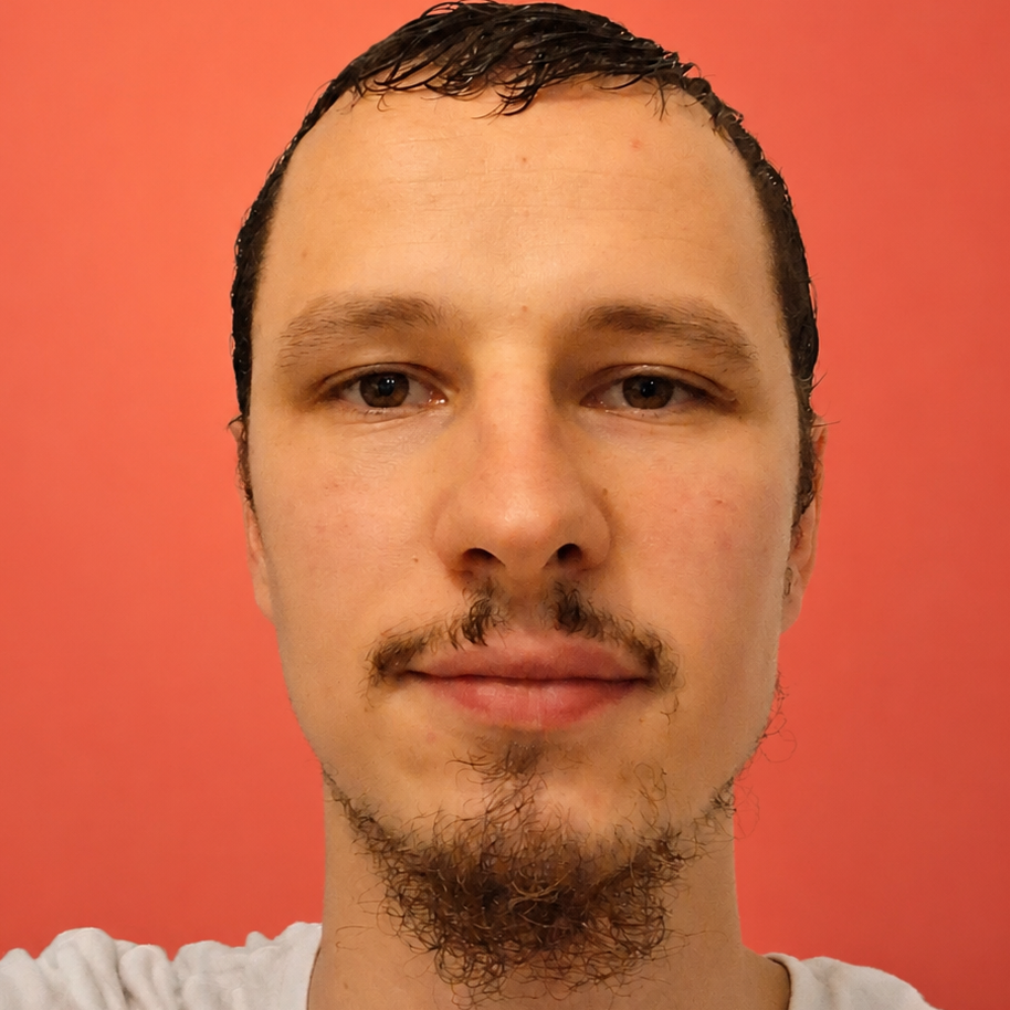 Camille H. - Développeur Web Angular | Node.js | Typescript
