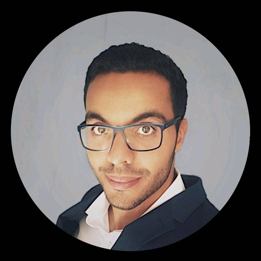 Elyas B.