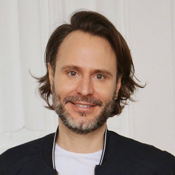 Bertrand B.