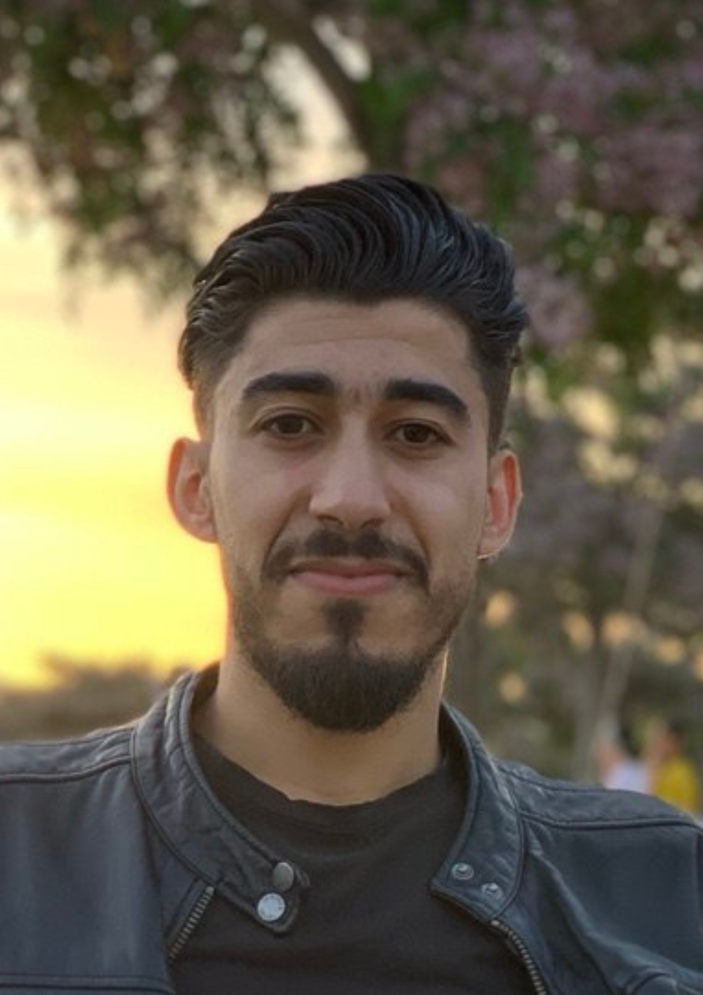 Omar E.