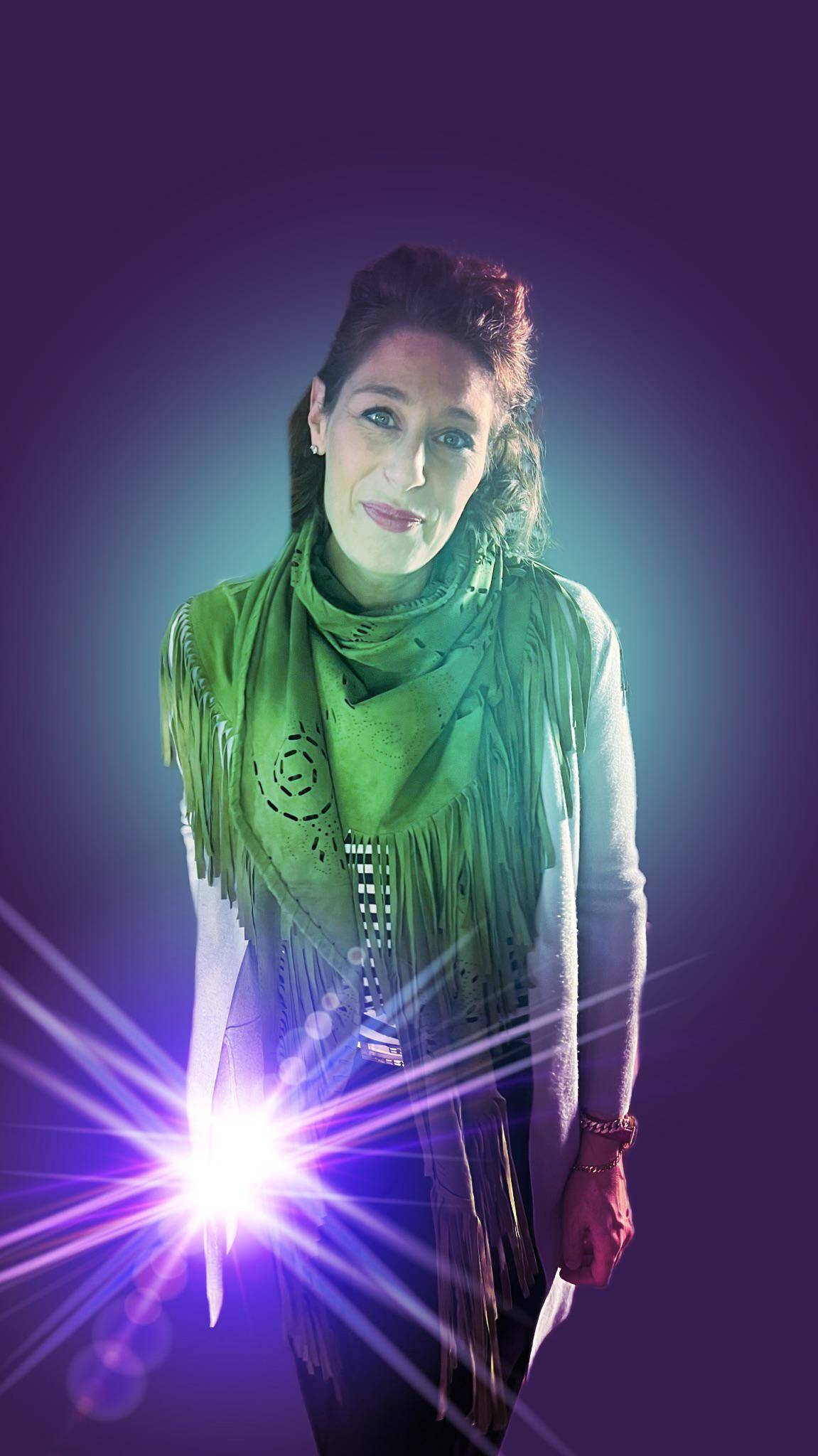 Bella B. - Digital Marketing Expert