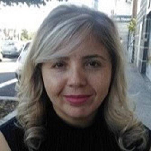 Leila Meksaoui - Senior Business Analyste Salesforce | Experte SFMC