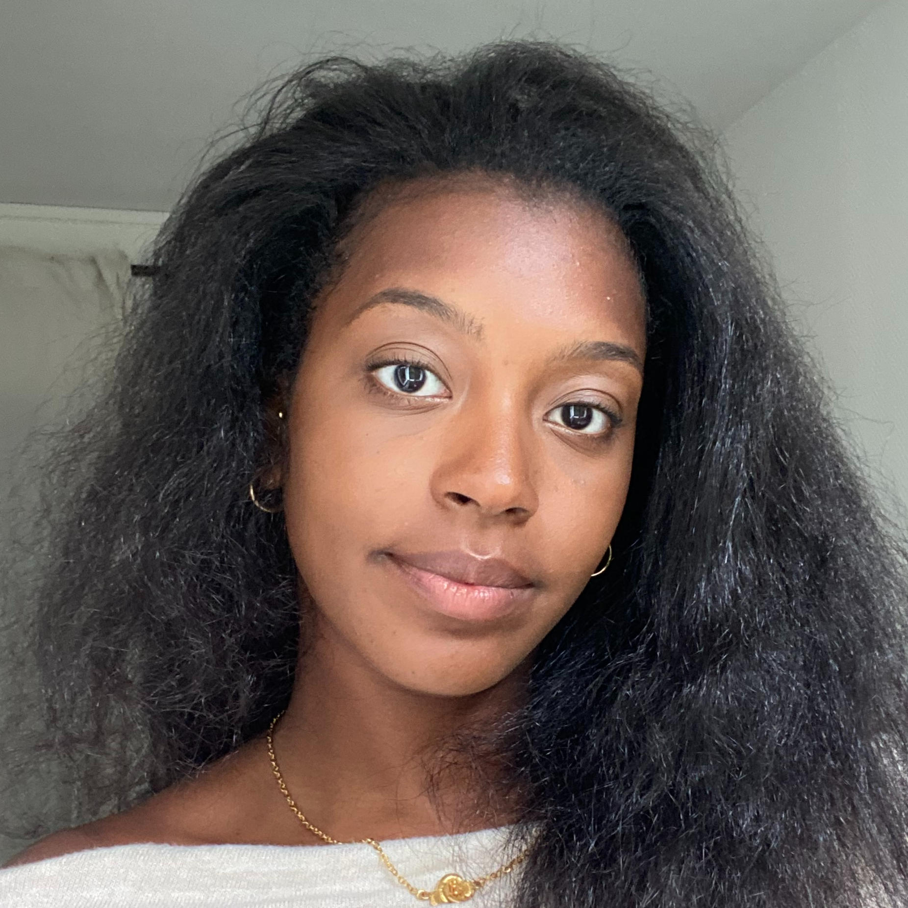Elodie G. - Product Designer | UX/UI, Webdesign, No-code, IA