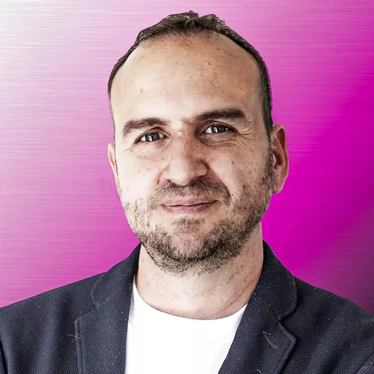 Sebastien Tahot - Expert Odoo | Consultant & Intégrateur ERP