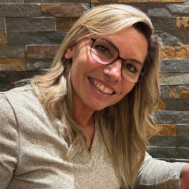 Virginie  - Community manager et créatrice de contenu UGC
