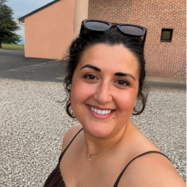Anabelle Cabeiro - Community Manager