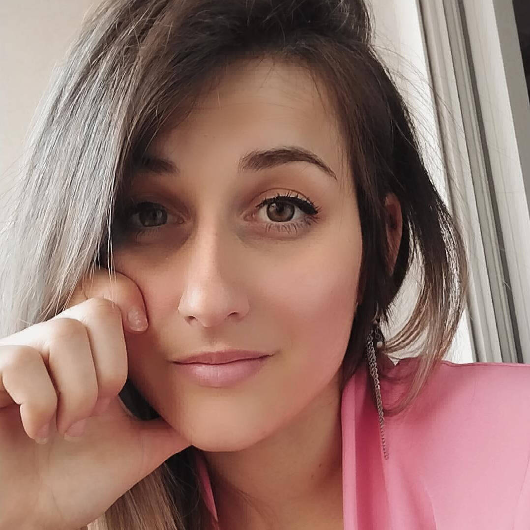 Chloé  - Assistante administrative & médicale