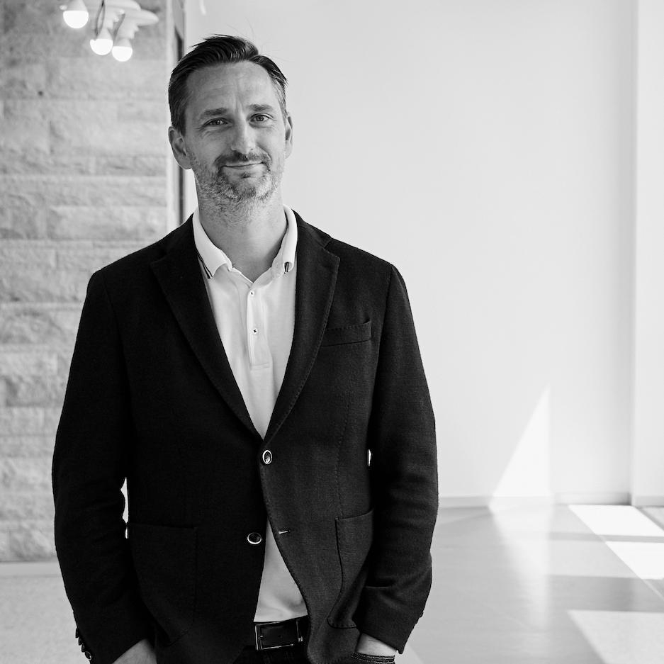 Andreas D. - Management Consultant Enterprise Software Strategy