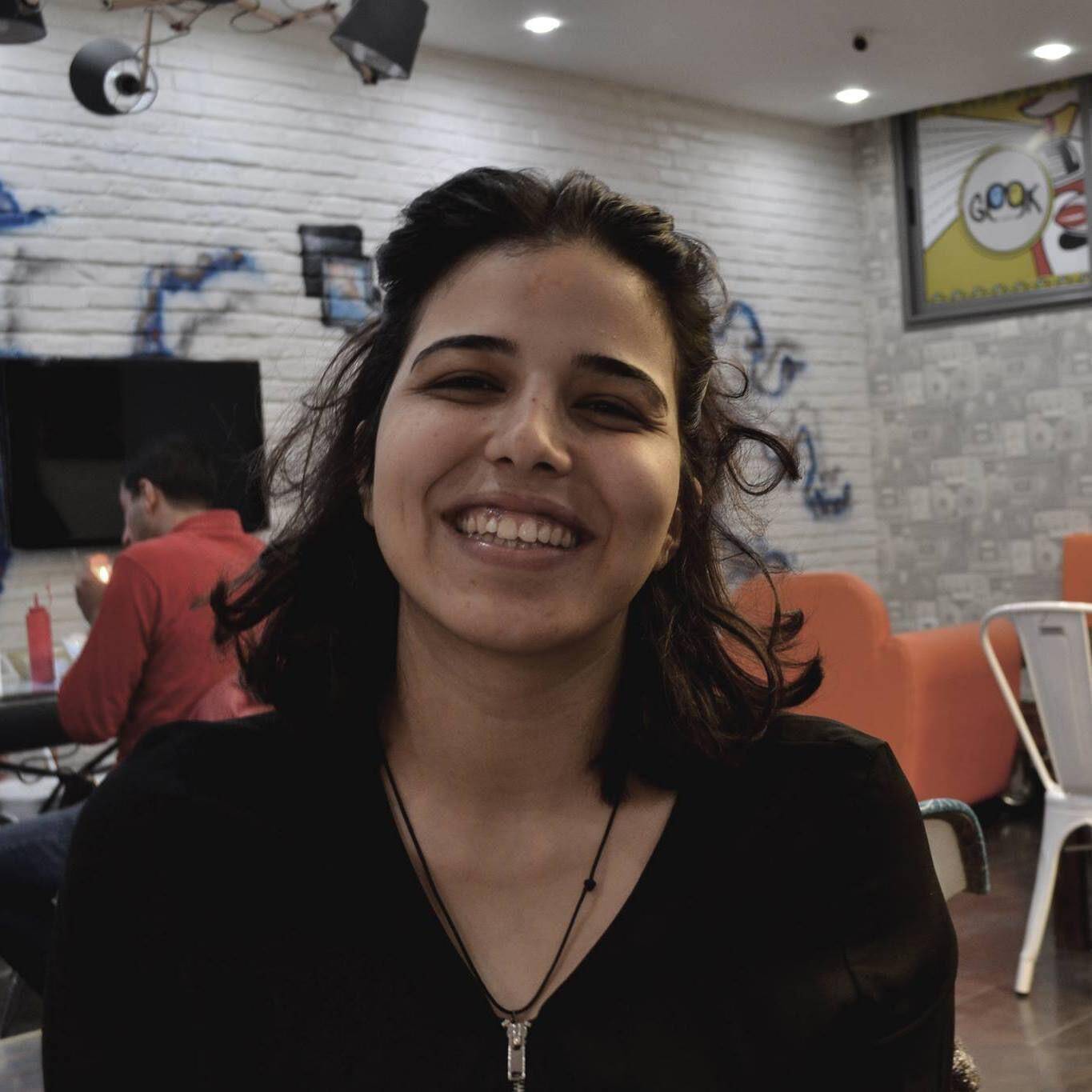 Neyla Lahlali - Graphic Designer