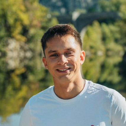 Charles D. - Développeur .NET | WPF | C#