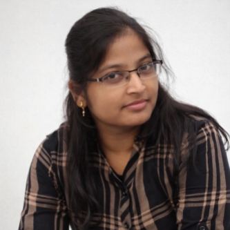 Nivedha Seenivasalu