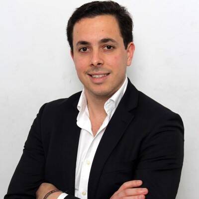 Ricardo Martín De Almagro Garzás - Banking and Financial Regulation Expert