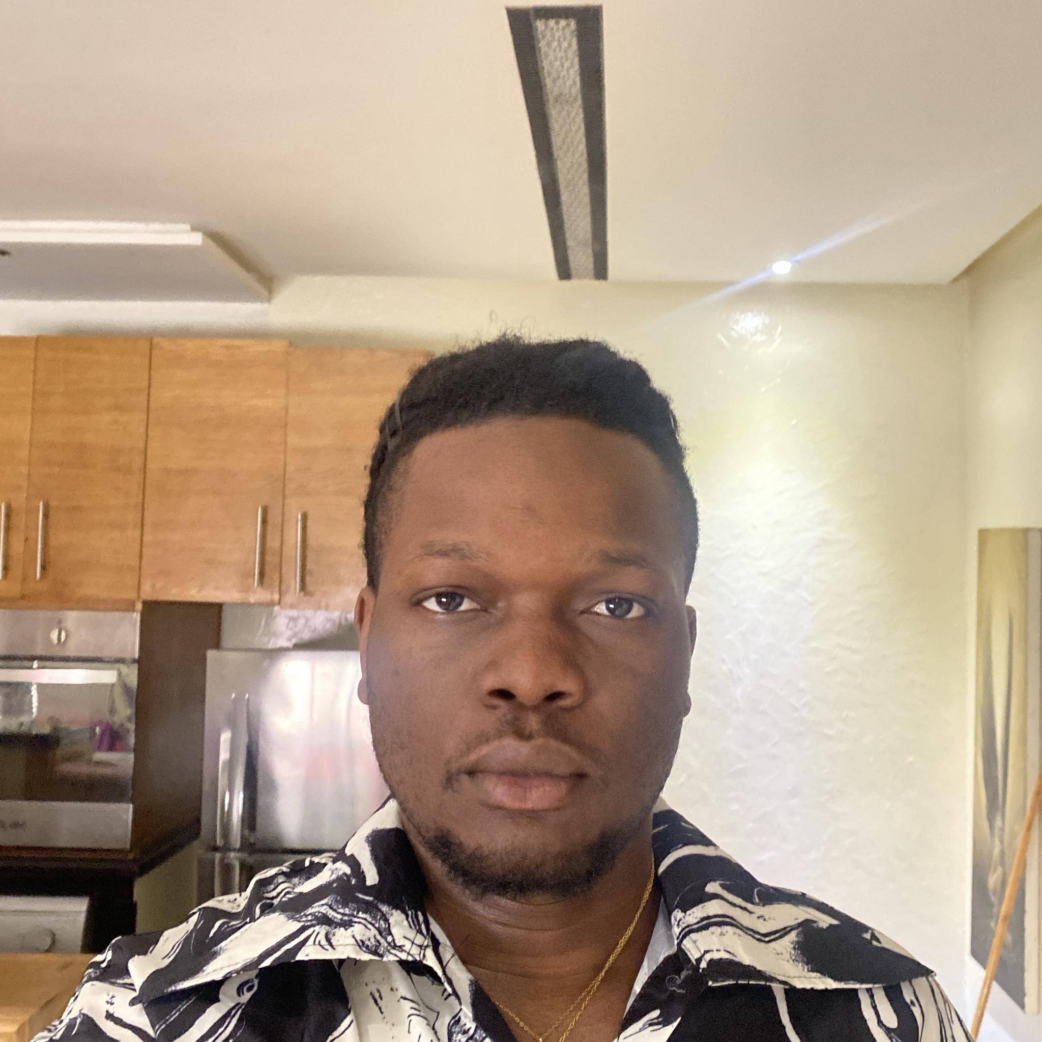 Yannis Ovono Mba