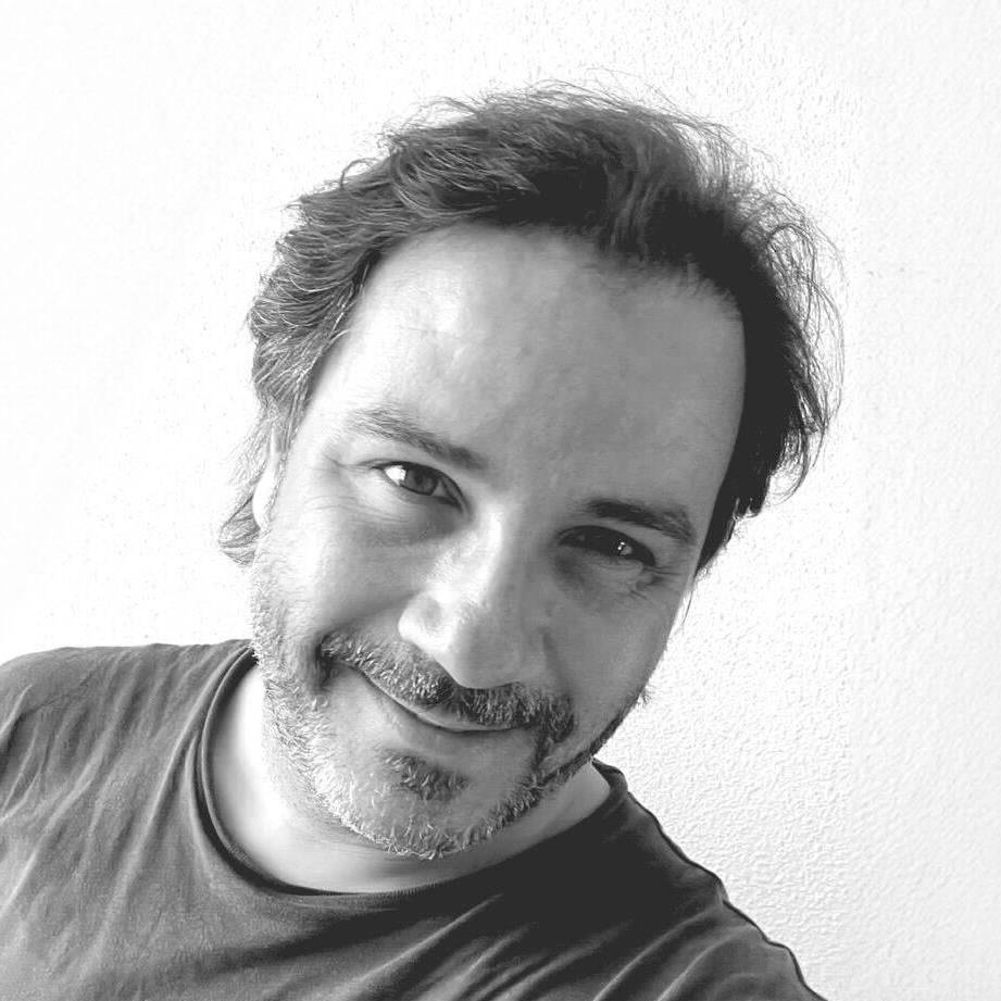 Sergio Bas - Art Director | Creative Director | Brand Experienc