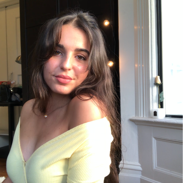 Louise Gomez - 🌟 Création de contenu digital | cadrage & montage