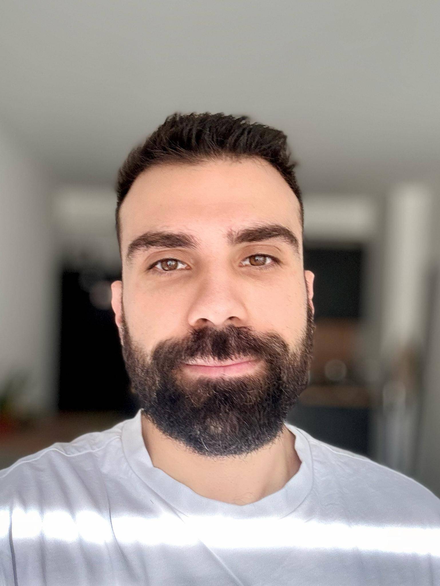 Julien E.