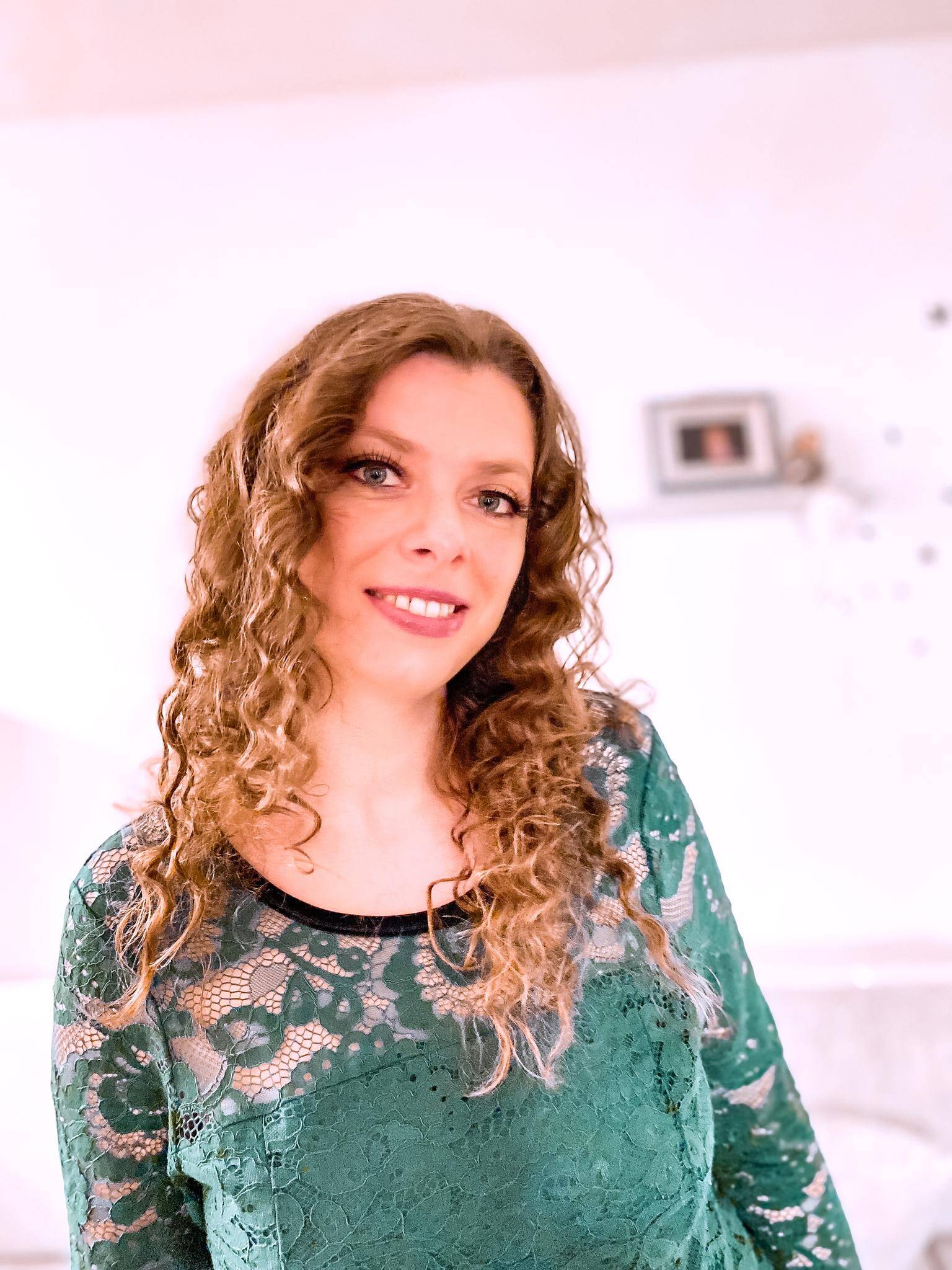 Oana F.
