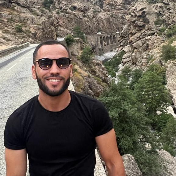 Raghib Essine