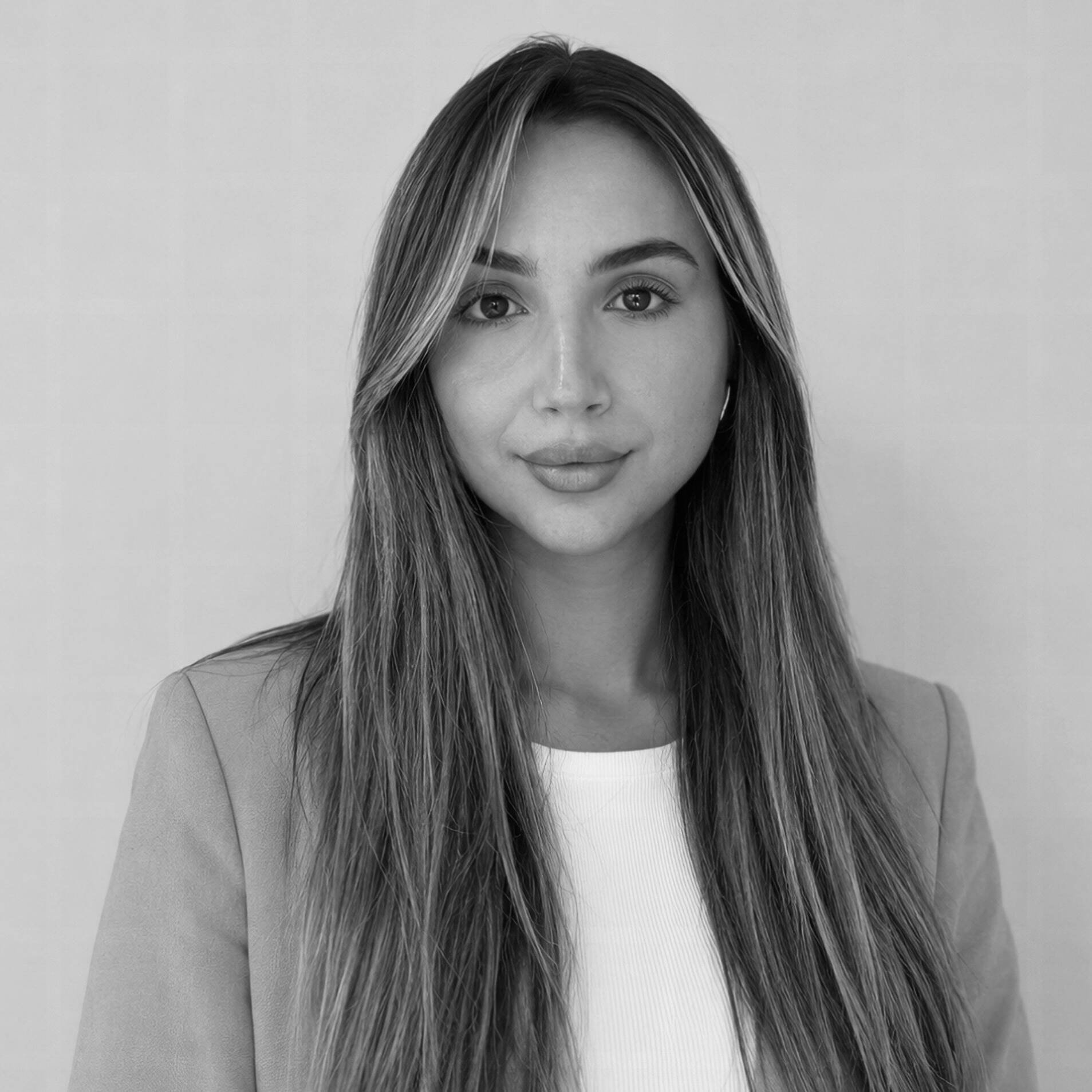 Cecilia Ginines - Cheffe de projet | Produit | Marketing | Influence