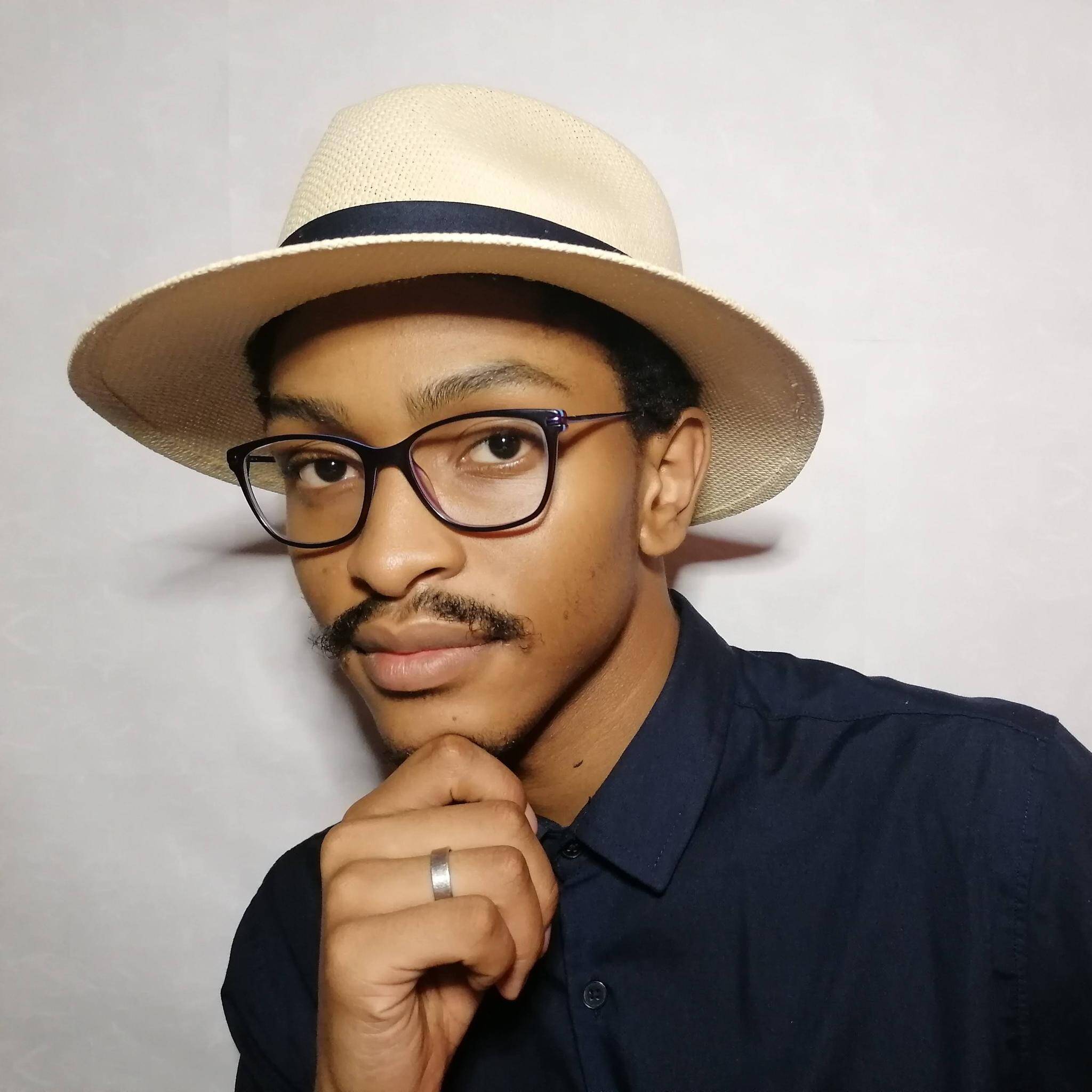 Lukholo Molose - UI/UX Designer
