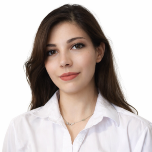 Nina Tayari - KI-gestützte Prozessautomatisierung