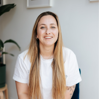 Océane Colling - Stratège digitale | Audit · IA · Positionnement