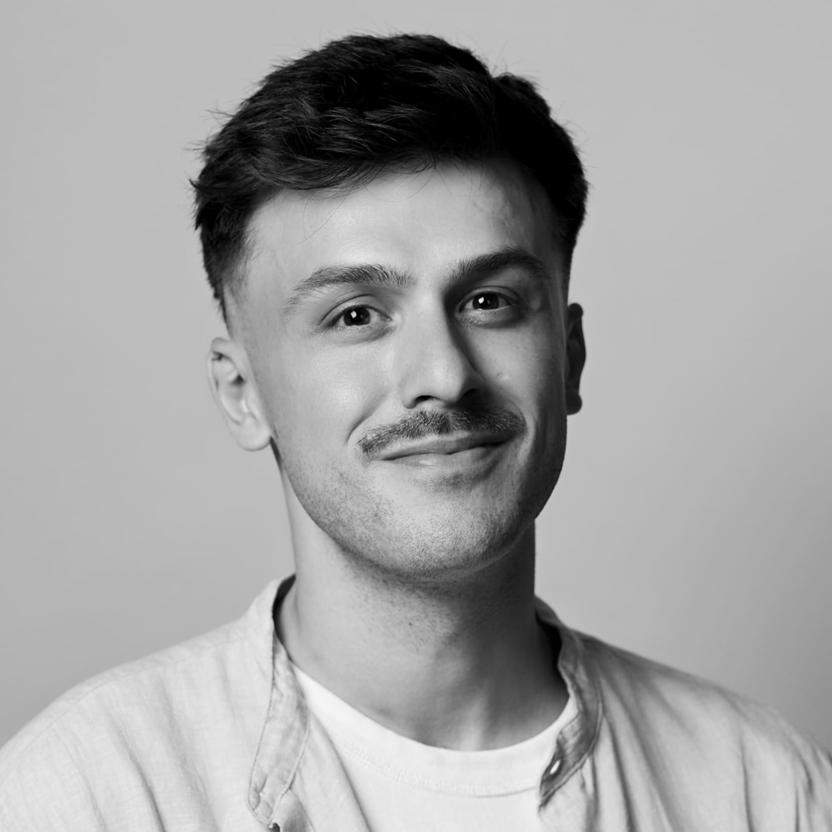Thibault  - Growth & Marketing Manager | 360° Strategy Expert