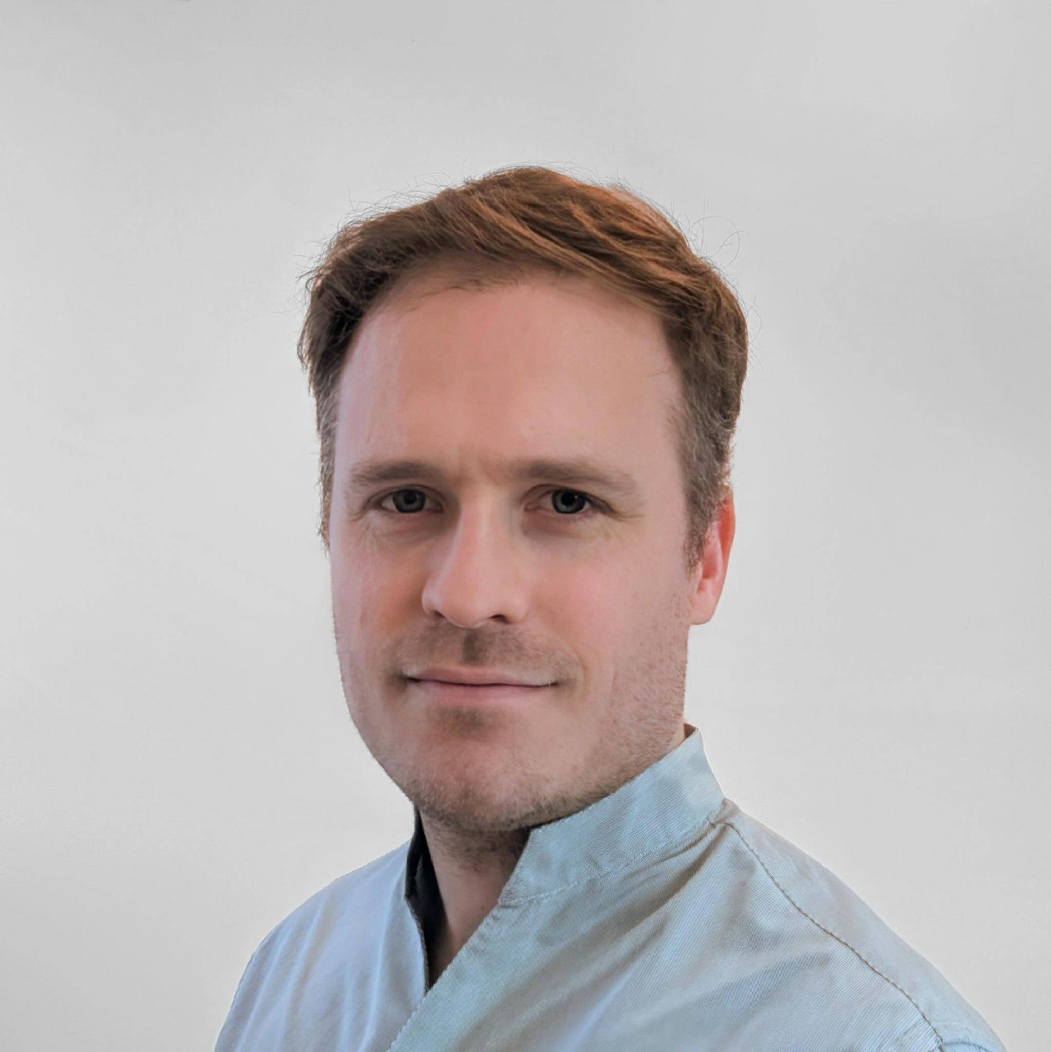 Arnaud L. - ✅ CTO, VP Engineering, Tech Lead, Archi | Web × IA