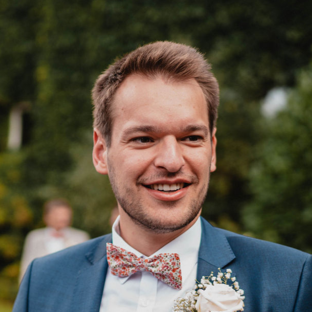 Cédric L. - Développeur Mobile & Web 📱🌐 Flutter & Python ✨