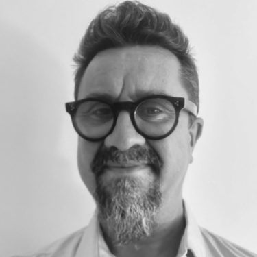 Stéphane  - Independent Consultant – Moving Project Management Expert,