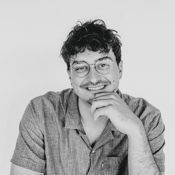 Jesús M. - Art Director · Branding & IA Generativa