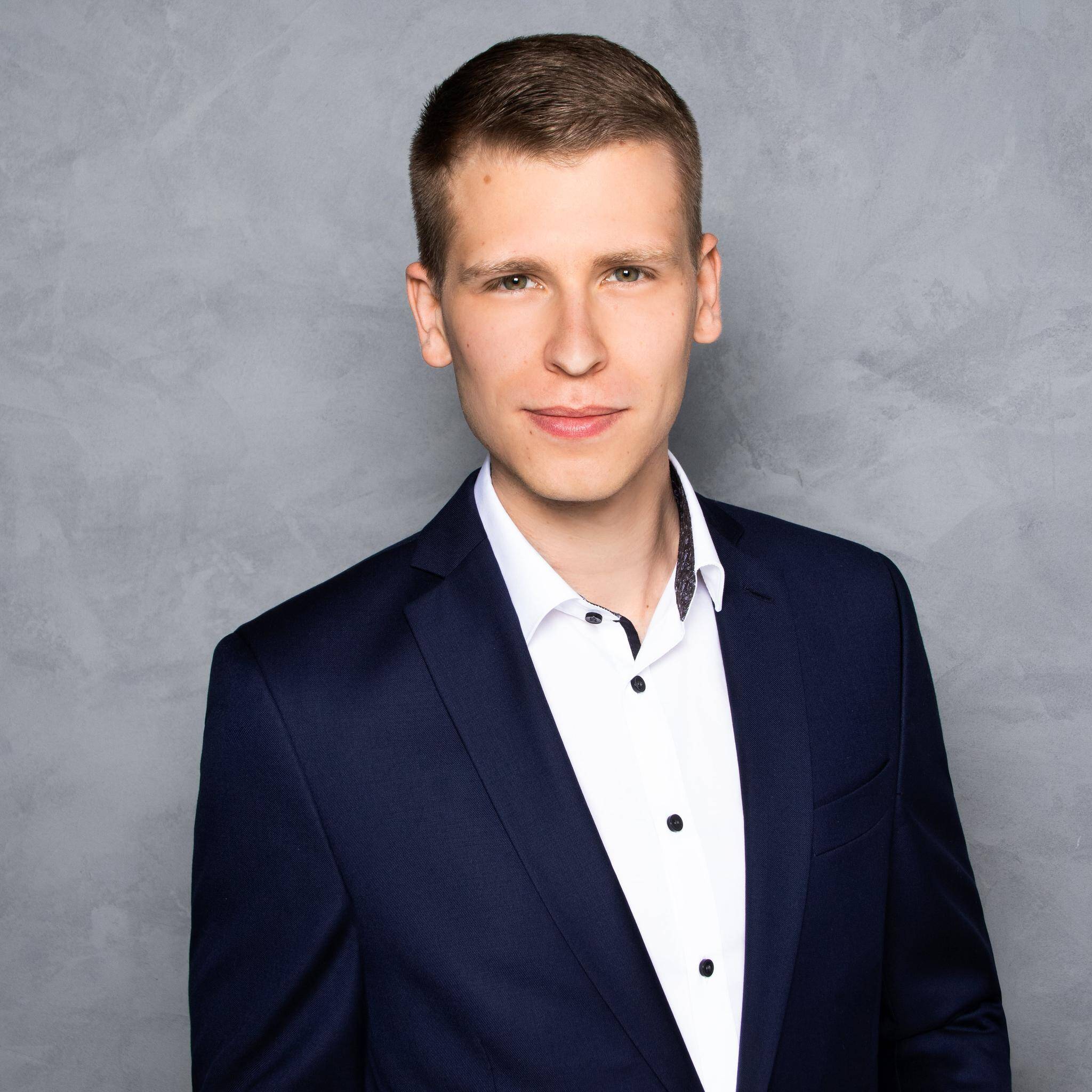 Dominik  - Virtual Assistant |  Immobilien