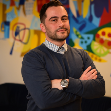 Leonardo S. - High-Value B2B Contract Negotiation