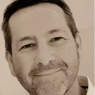 Lewis Carroll - Senior Business Analyst-Freelance