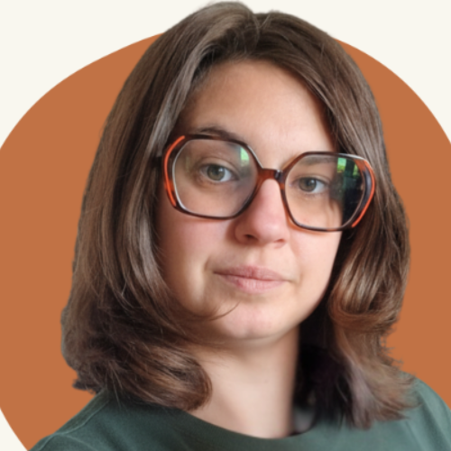 Louise Brun - Bras droit des restaurateurs