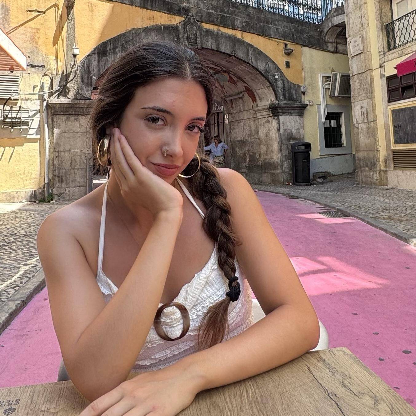 Amaya Toledano