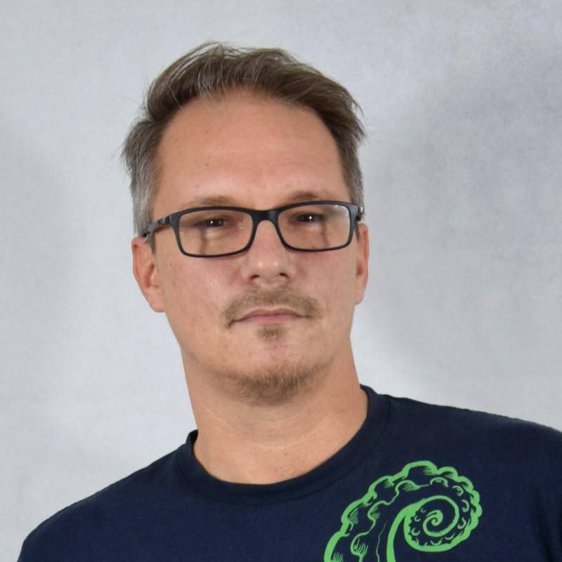 Jonathan Faux