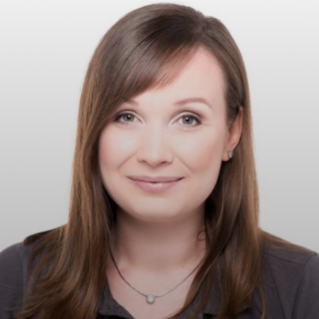 Lydia Mayrhofer - B2B Demand Generation & ABM Expert