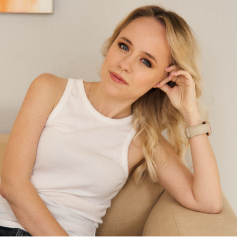 Polina Varfolomeeva - International Lawyer