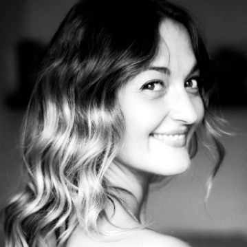 Olivia Blanchard-Jacquet - Assistante Admin - Adobe Licensing & Admin Console