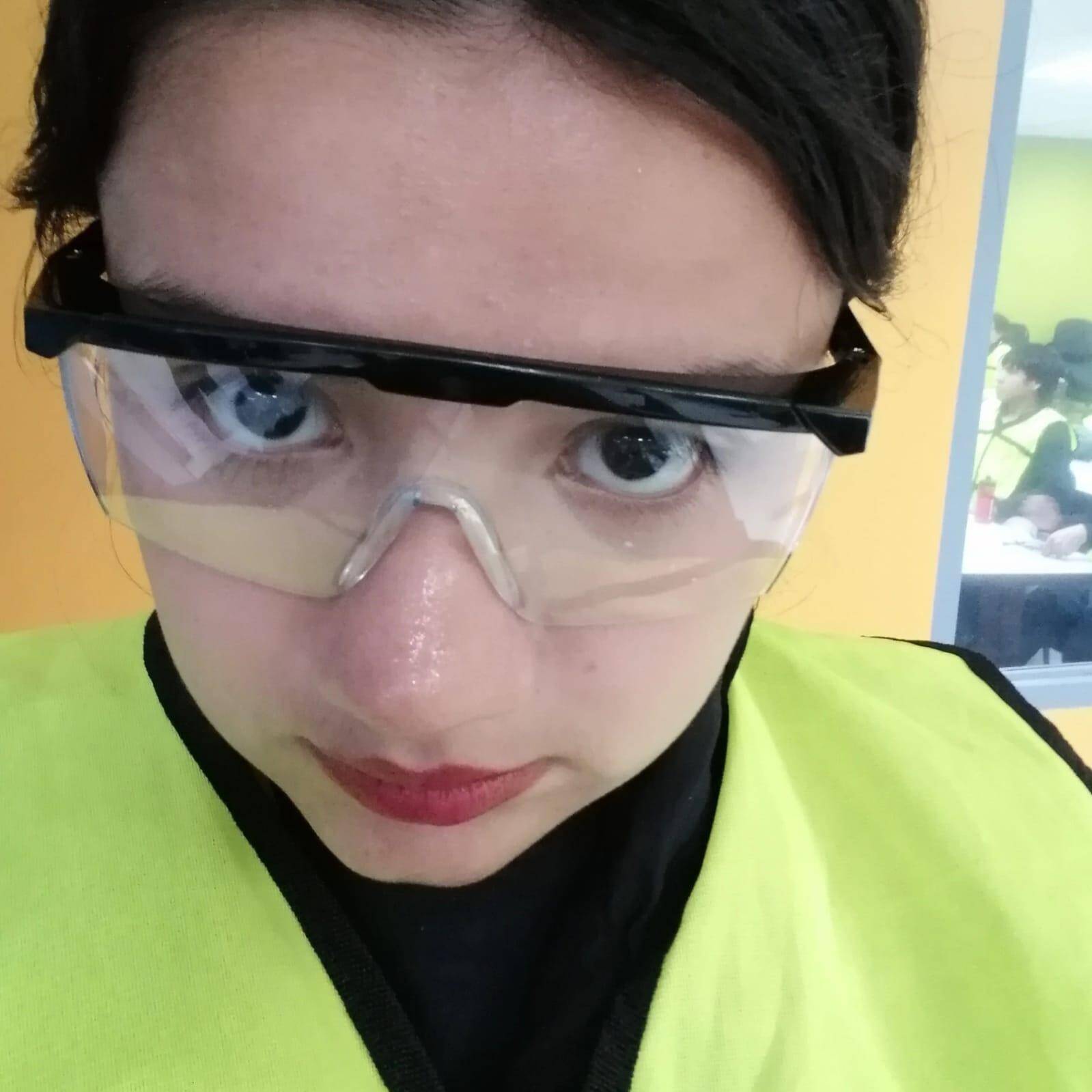 Ángela Ríos - Freelance Data Entry Specialist/Translator