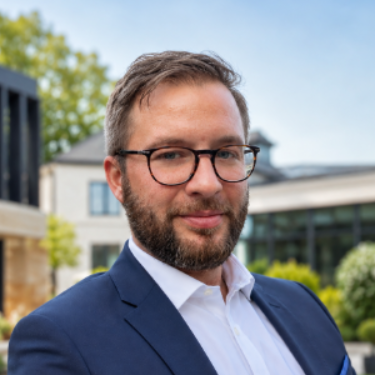 Stéphane Retevoescu - Sourcing & Procurement Specialist Project Buyer
