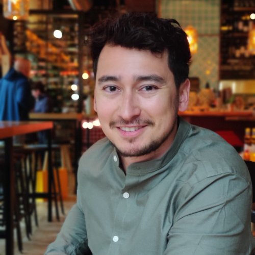 Kevin  - Marketing Strategist