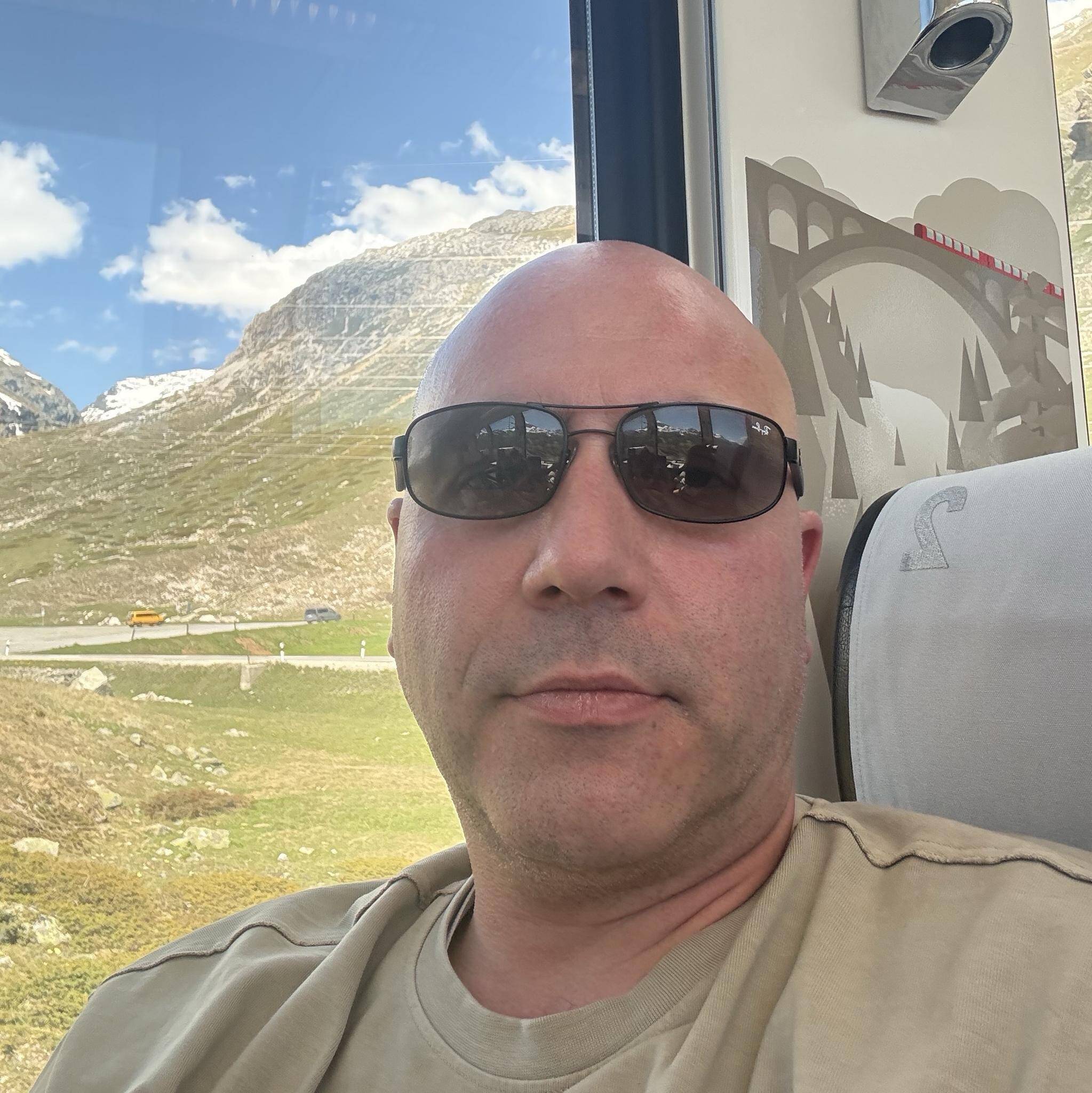 Ekrem  - network/system administrator, firewall specialist