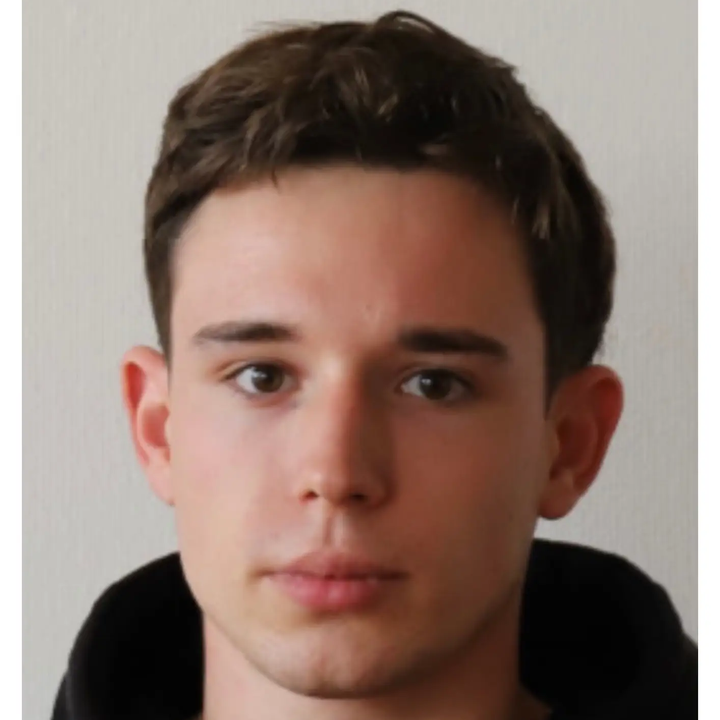 Léon M. - Ingénieur Automation IA — Claude API, Python, n8n,