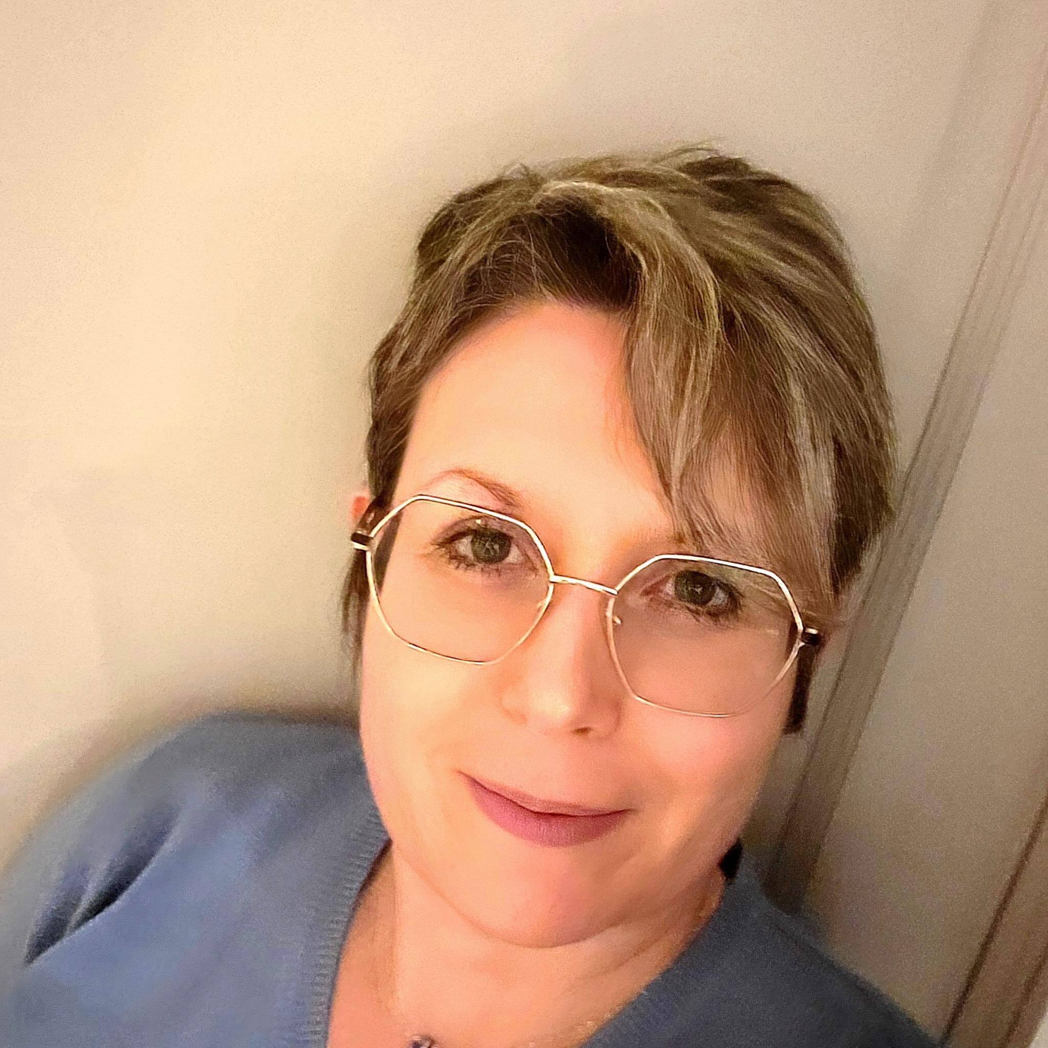 Christine Viales
