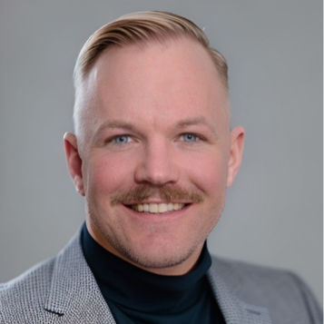 Dipl. Ing. Oliver Franz K. - Management Consultant / Project Manager