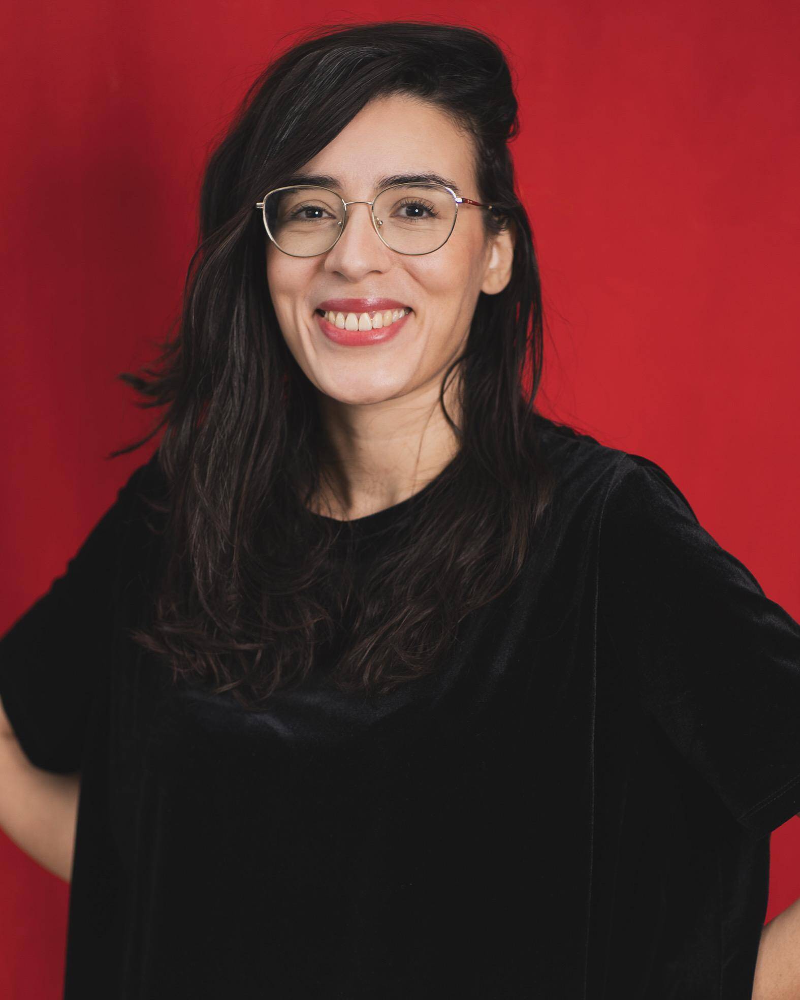 Latifa O. - Directrice de projet | Communication | Stratégie