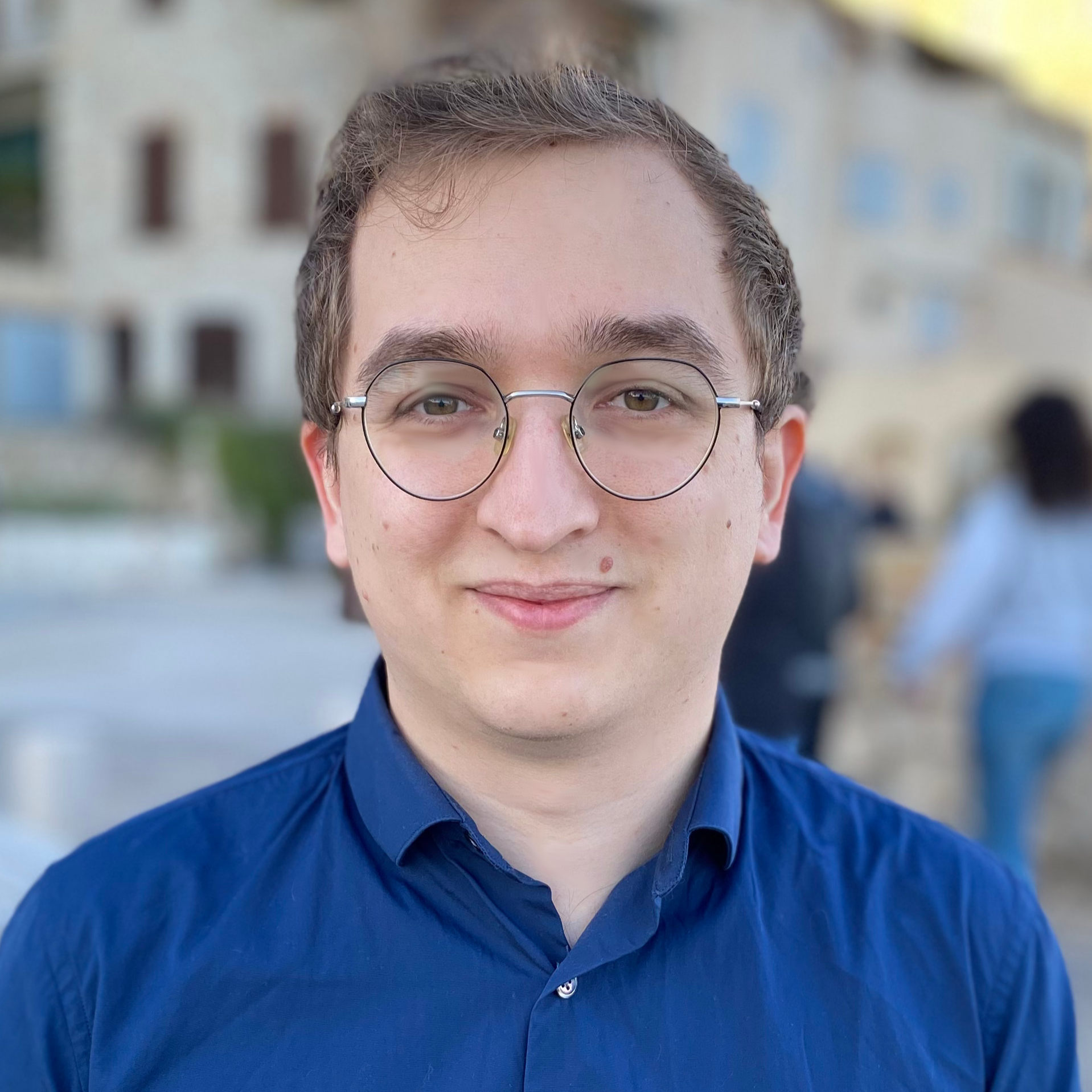Guillaume  - PHP | Python | DevOps AWS