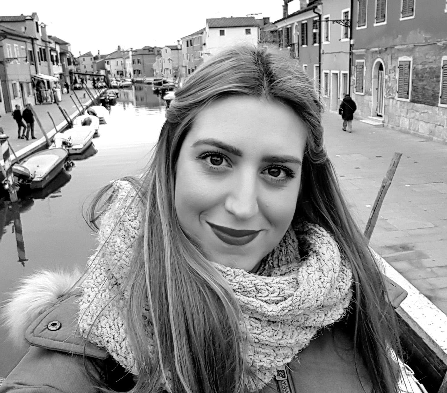 Marta Argota - Locutora/Doblaje/Estudio Propio-Spanish Voice Over
